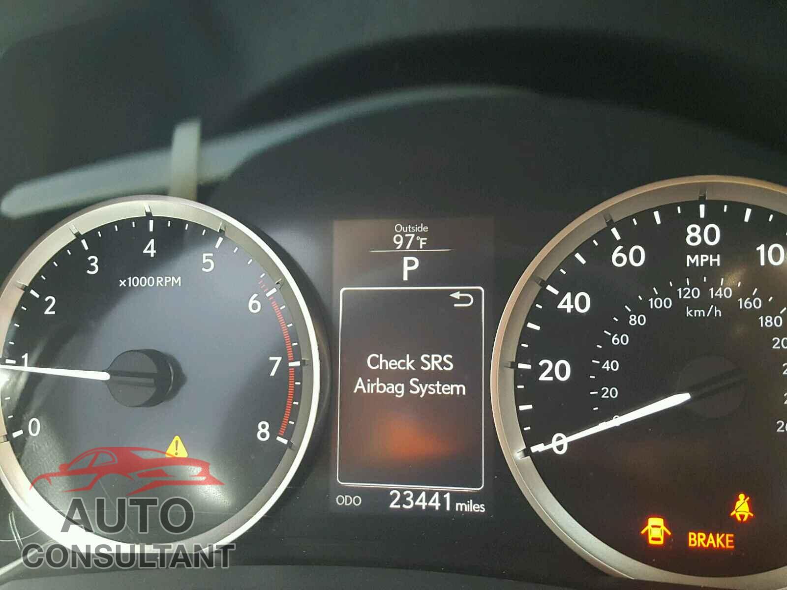 LEXUS IS 2016 - JTHBA1D22G5017384