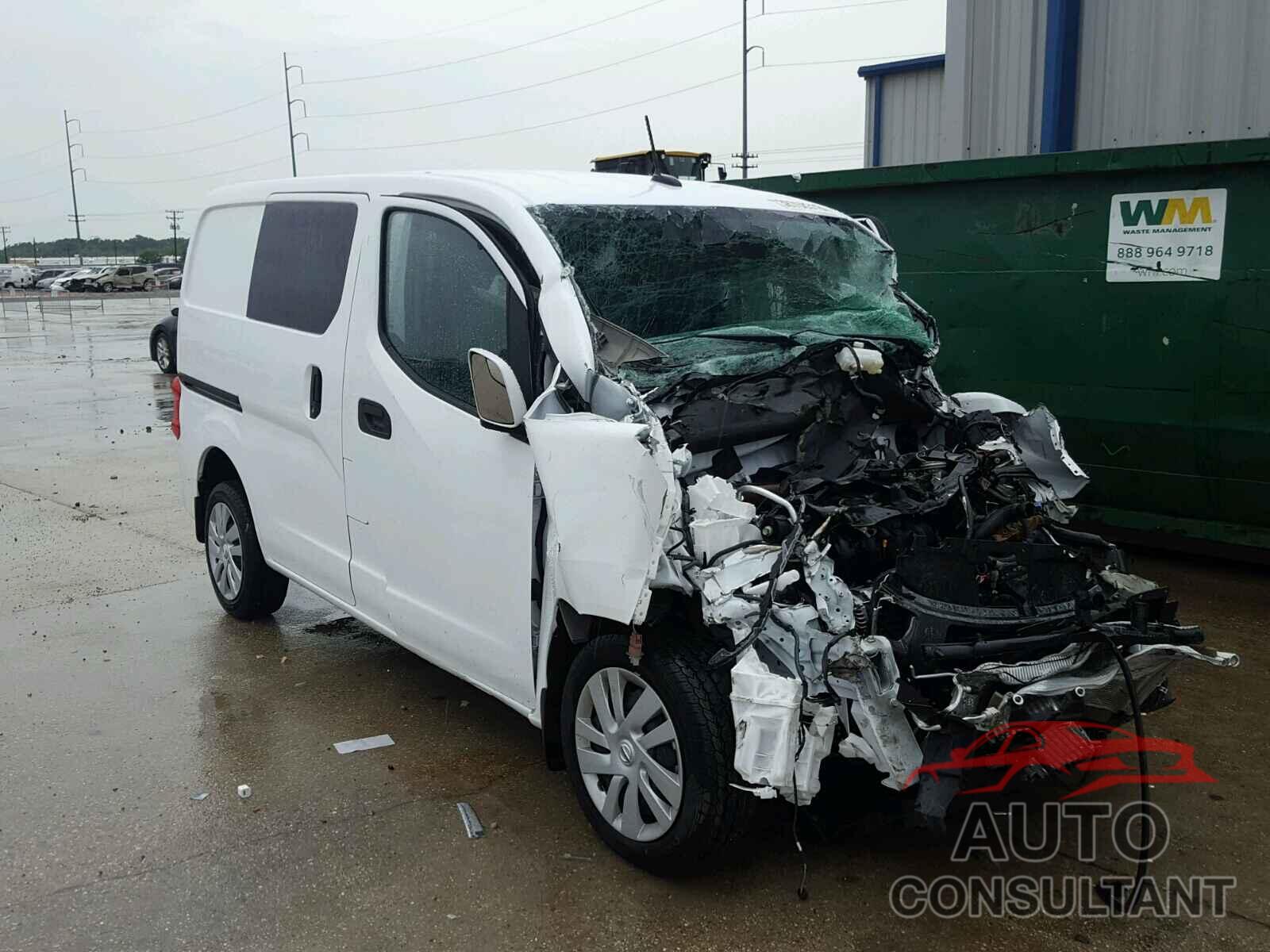 NISSAN NV 2018 - 3N6CM0KN7JK696390