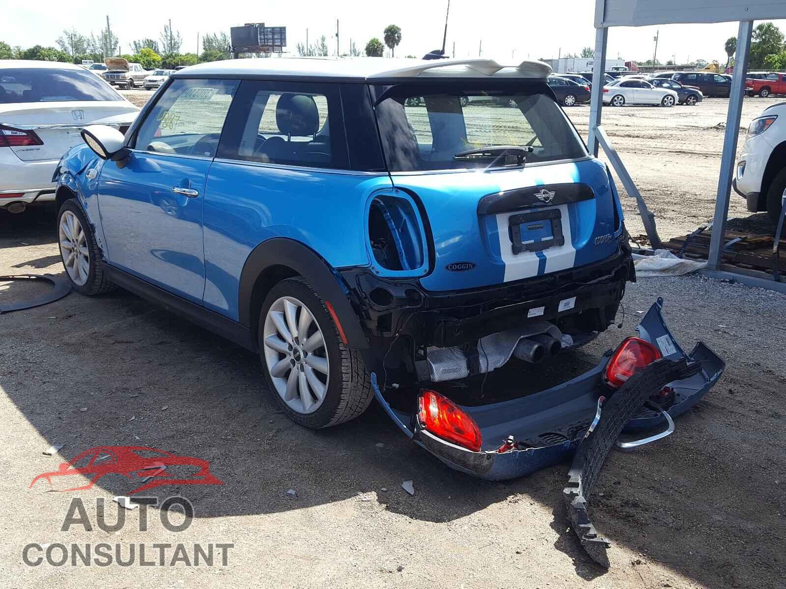 MINI COOPER 2015 - WMWXP7C53F2A59969