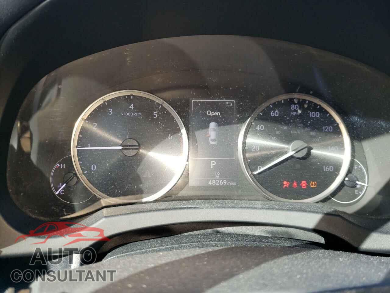 LEXUS IS 2019 - JTHBA1D26K5087219