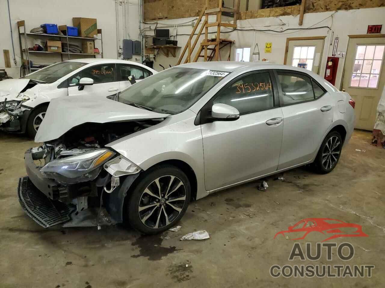 TOYOTA COROLLA 2018 - 2T1BURHE1JC095709