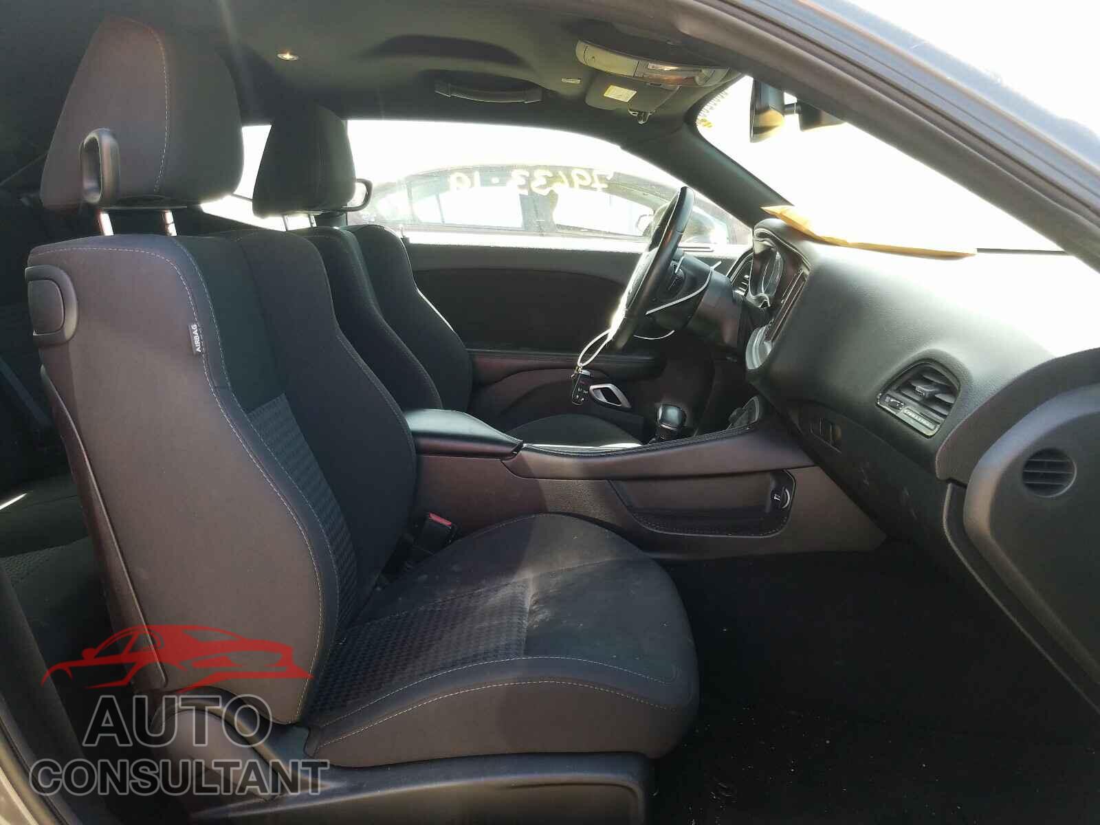 DODGE CHALLENGER 2019 - 2C3CDZBT5KH521912