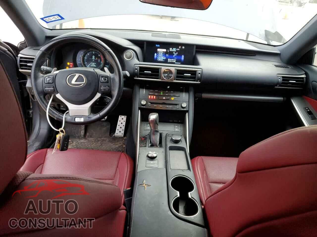 LEXUS IS 2017 - JTHBA1D29H5039996
