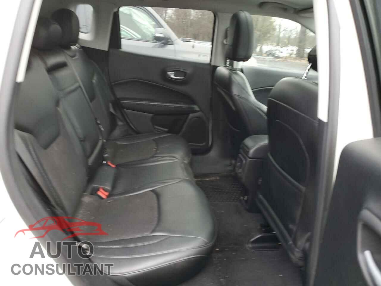 JEEP COMPASS 2018 - 3C4NJDBB2JT399765