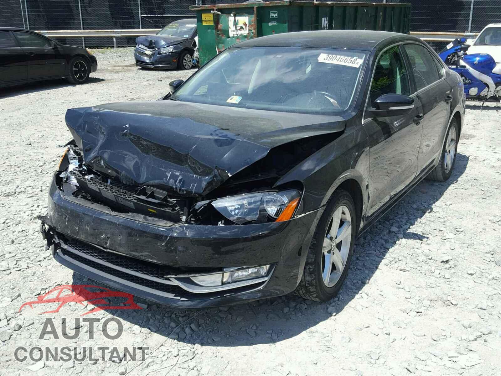 VOLKSWAGEN PASSAT 2015 - 1VWAT7A37FC100324