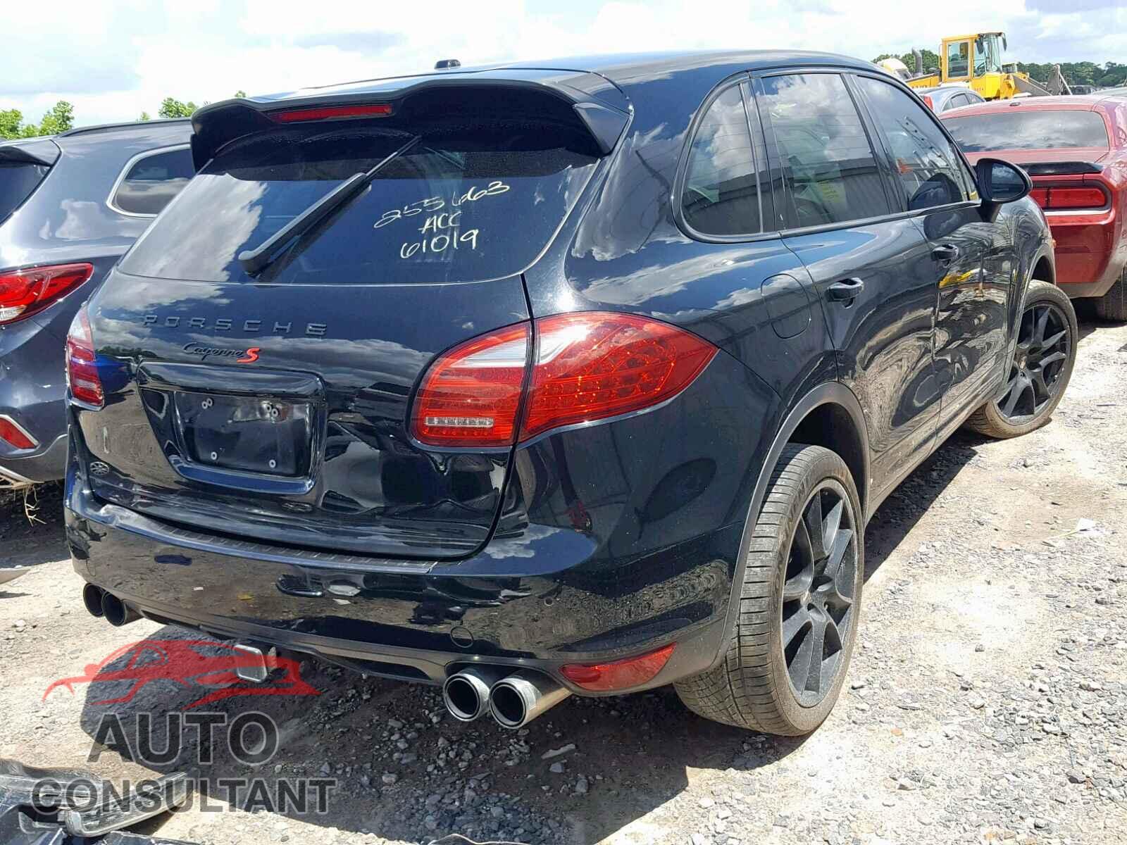 PORSCHE CAYENNE S 2011 - WP1AB2A23BLA43595