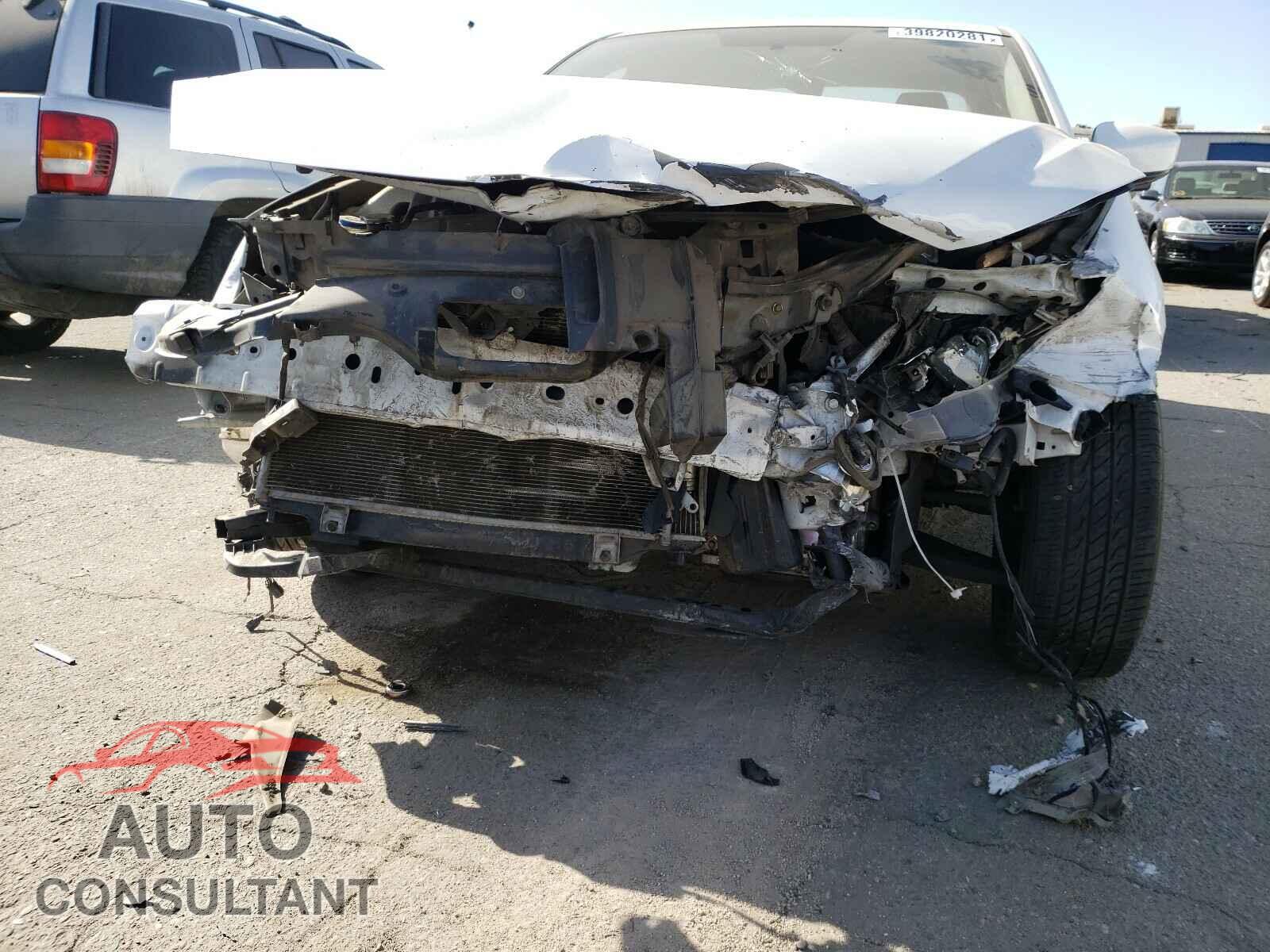 MAZDA 3 2016 - JM1BM1T79G1344801