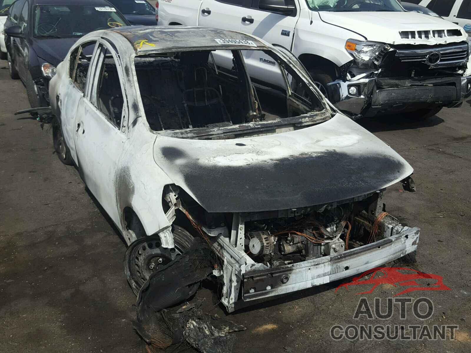 NISSAN VERSA 2018 - 3N1CN7AP6JL870586