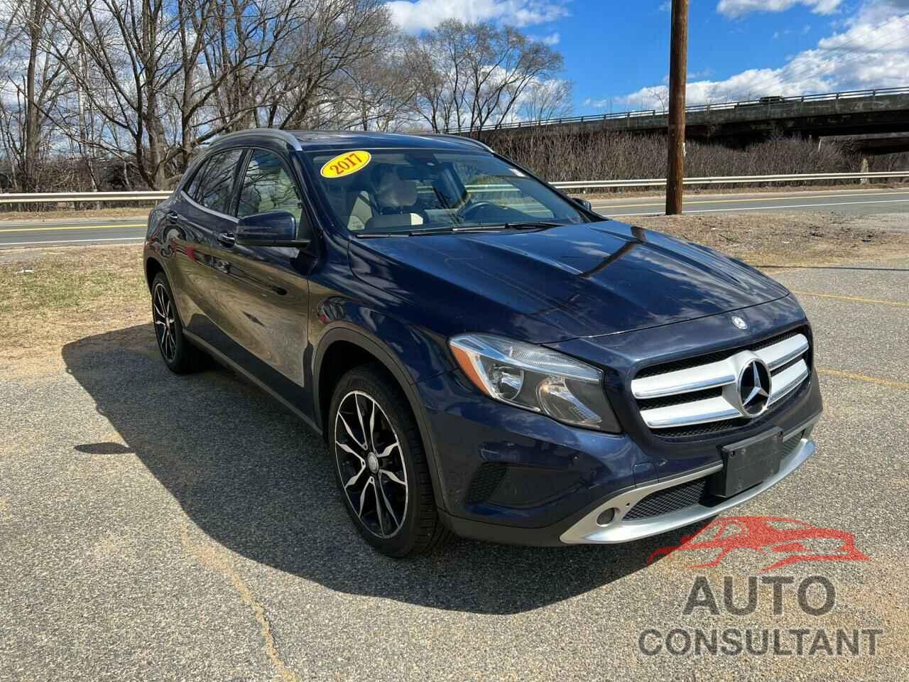 MERCEDES-BENZ GLA-CLASS 2017 - WDCTG4GB2HJ334280