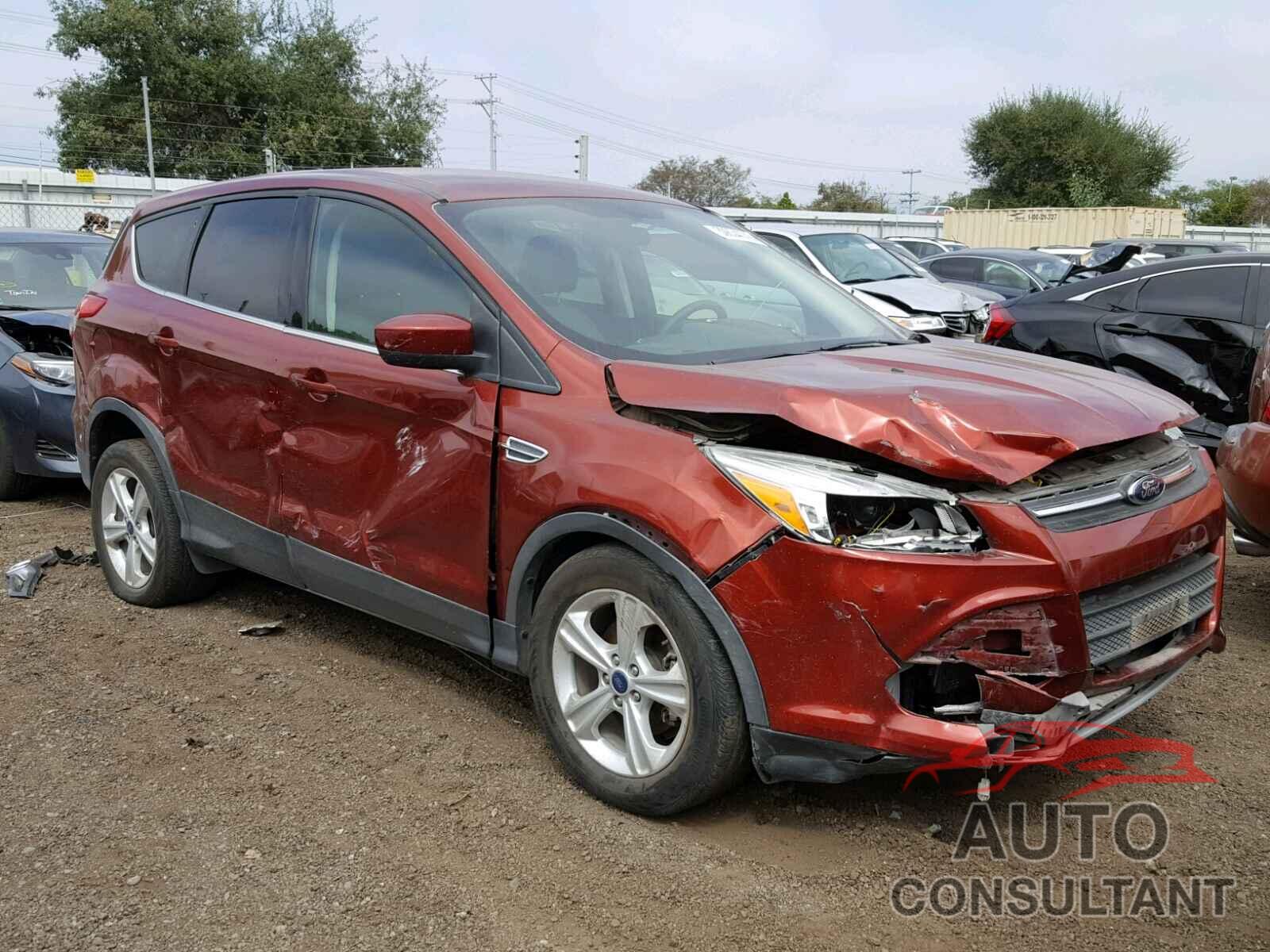 FORD ESCAPE 2015 - 1FMCU0G74FUB40893