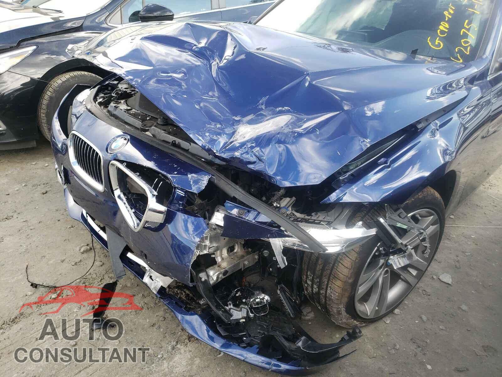 BMW 3 SERIES 2018 - WBA8B9C59JEE82075