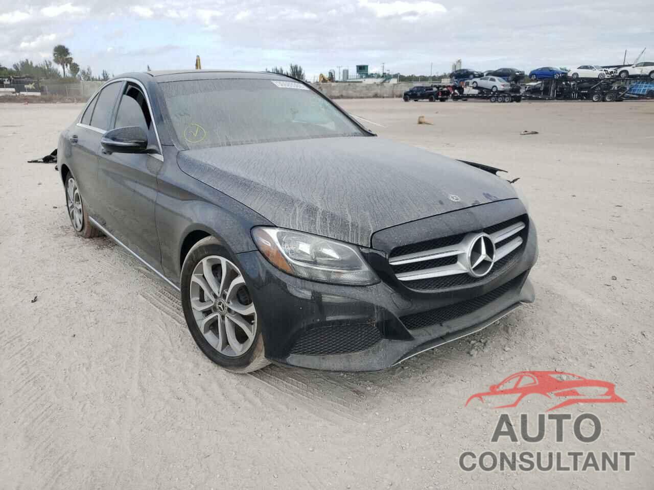 MERCEDES-BENZ C-CLASS 2018 - 55SWF4JB1JU235377