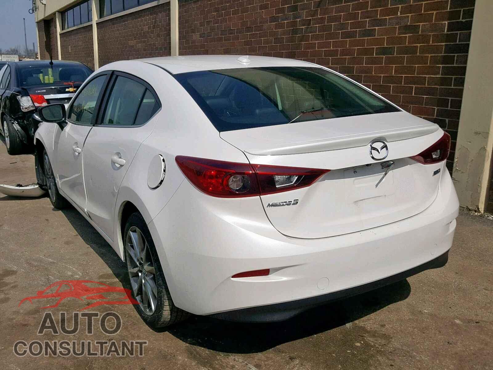 MAZDA 3 2018 - JTDKAMFP7M3173021