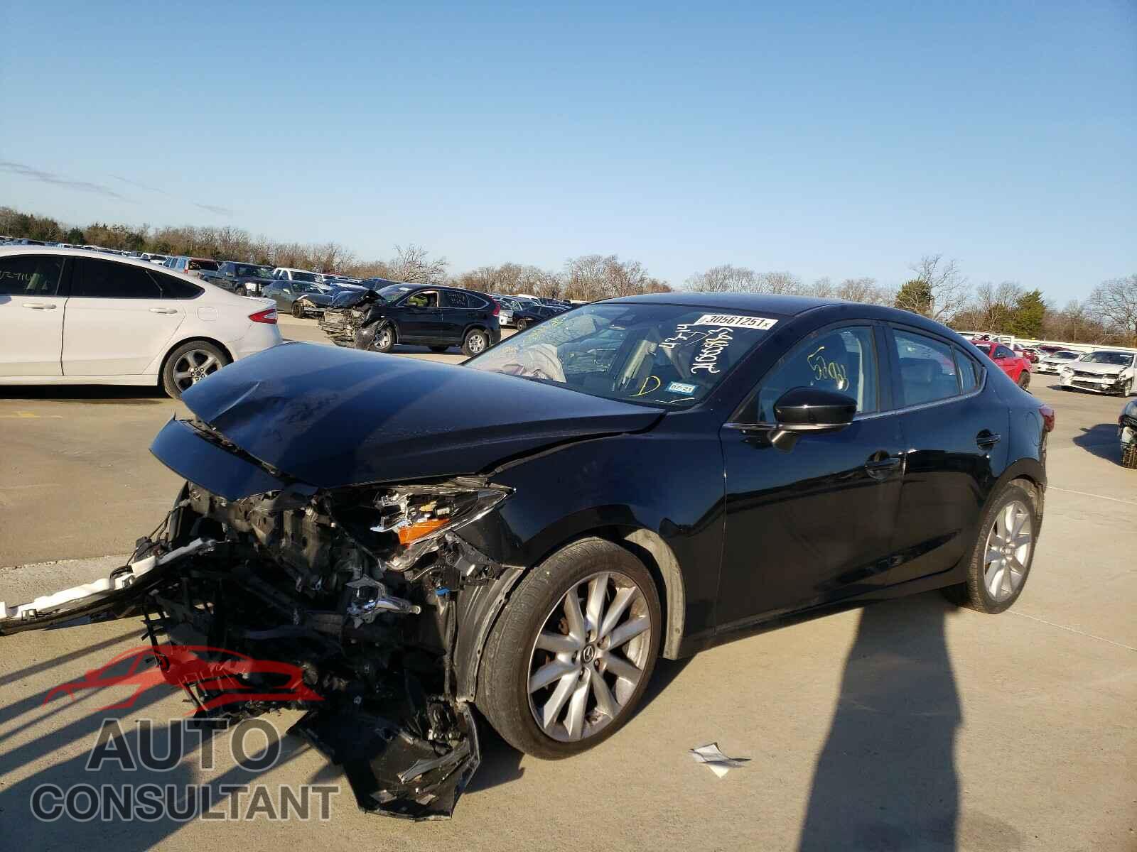 MAZDA 3 2017 - JM1BN1V79H1100626