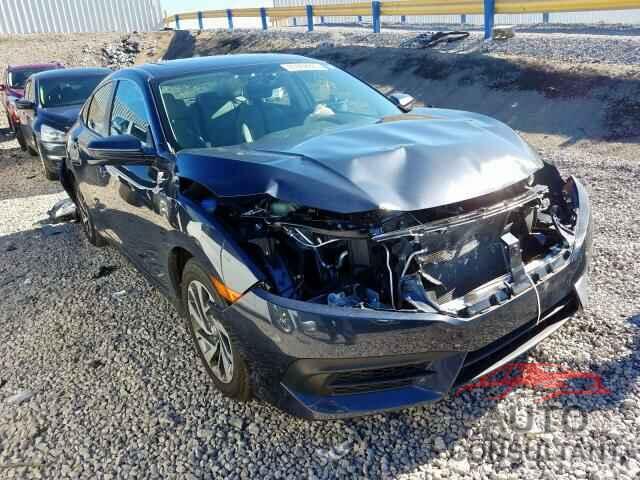 HONDA CIVIC 2018 - 2HGFC2F71JH589138