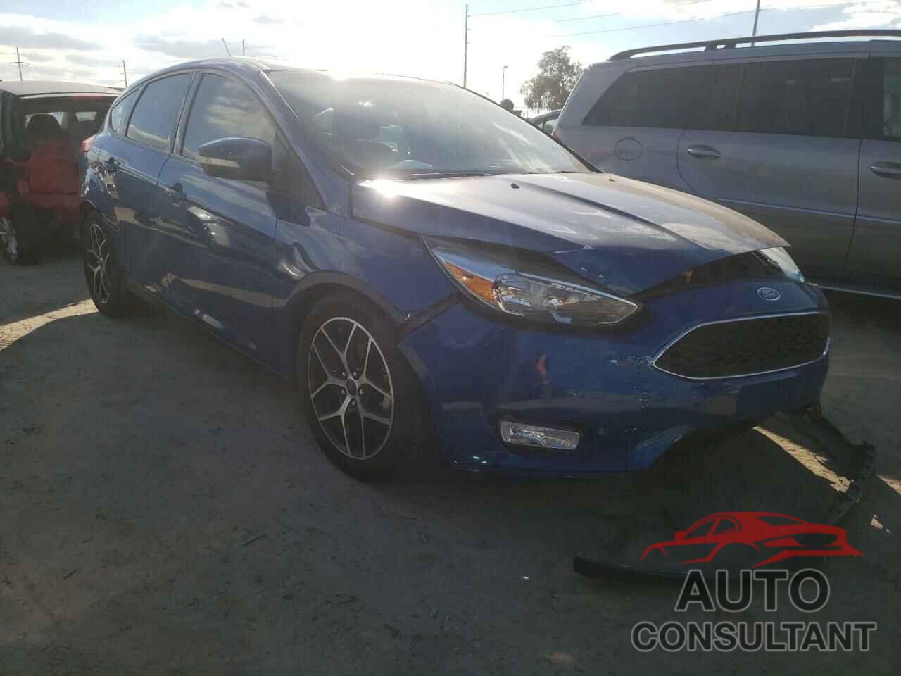 FORD FOCUS 2018 - 1FADP3M21JL227276