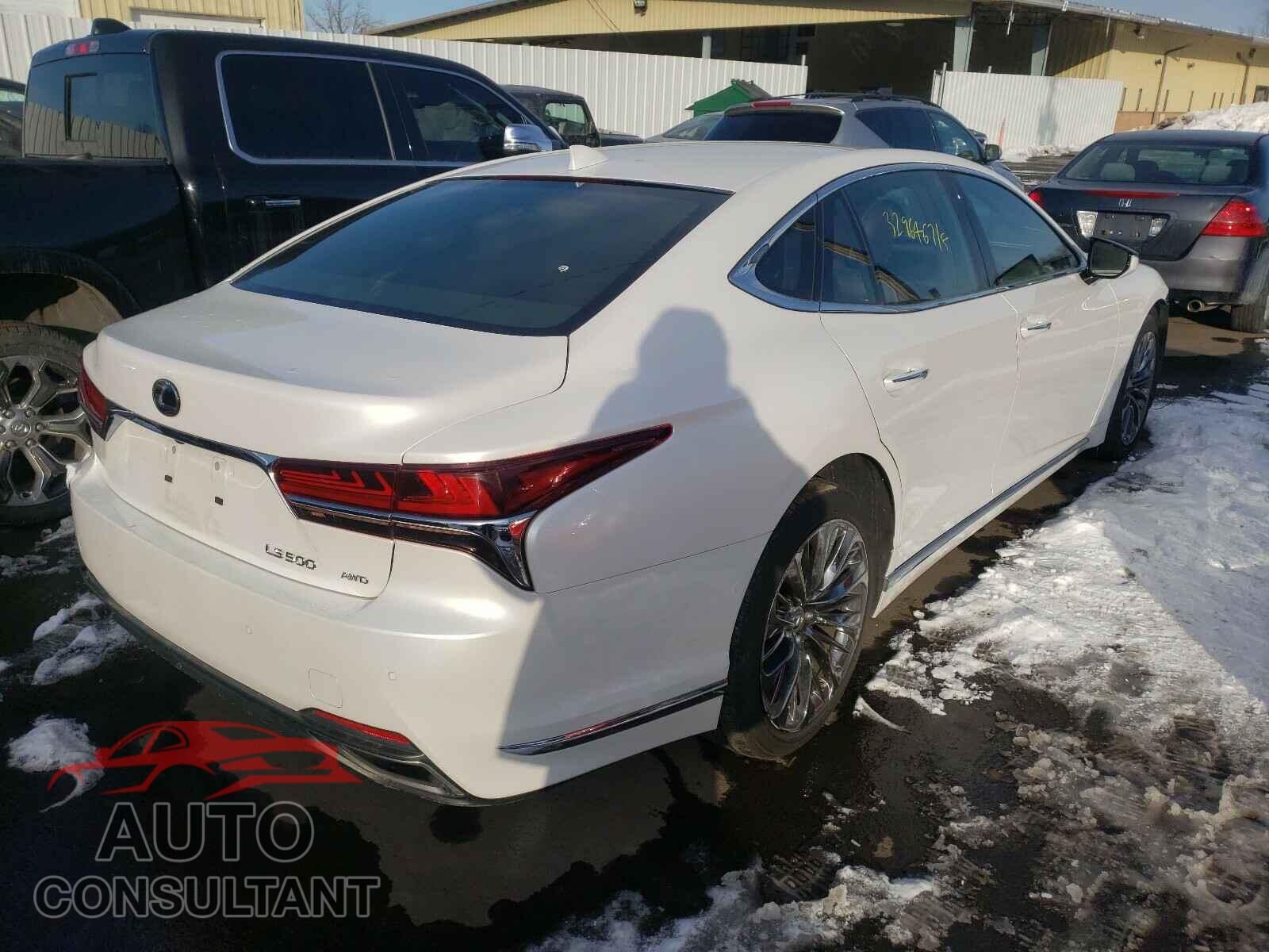 LEXUS LS500 2018 - JTHC51FF4J5004734
