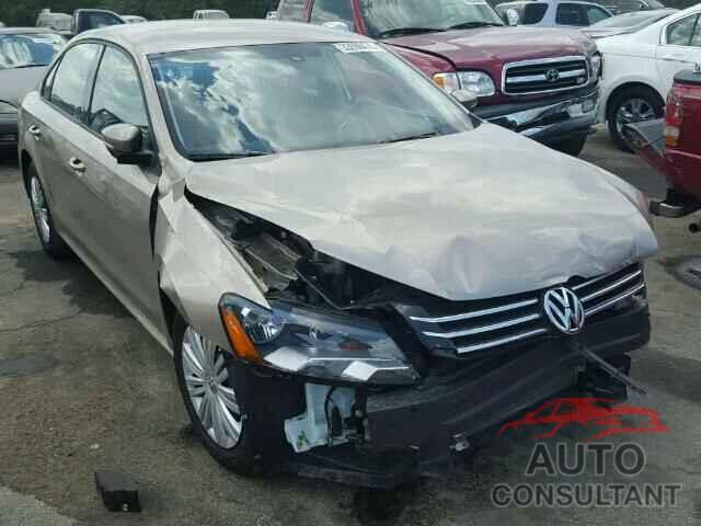 VOLKSWAGEN PASSAT 2015 - 1VWAS7A35FC028509