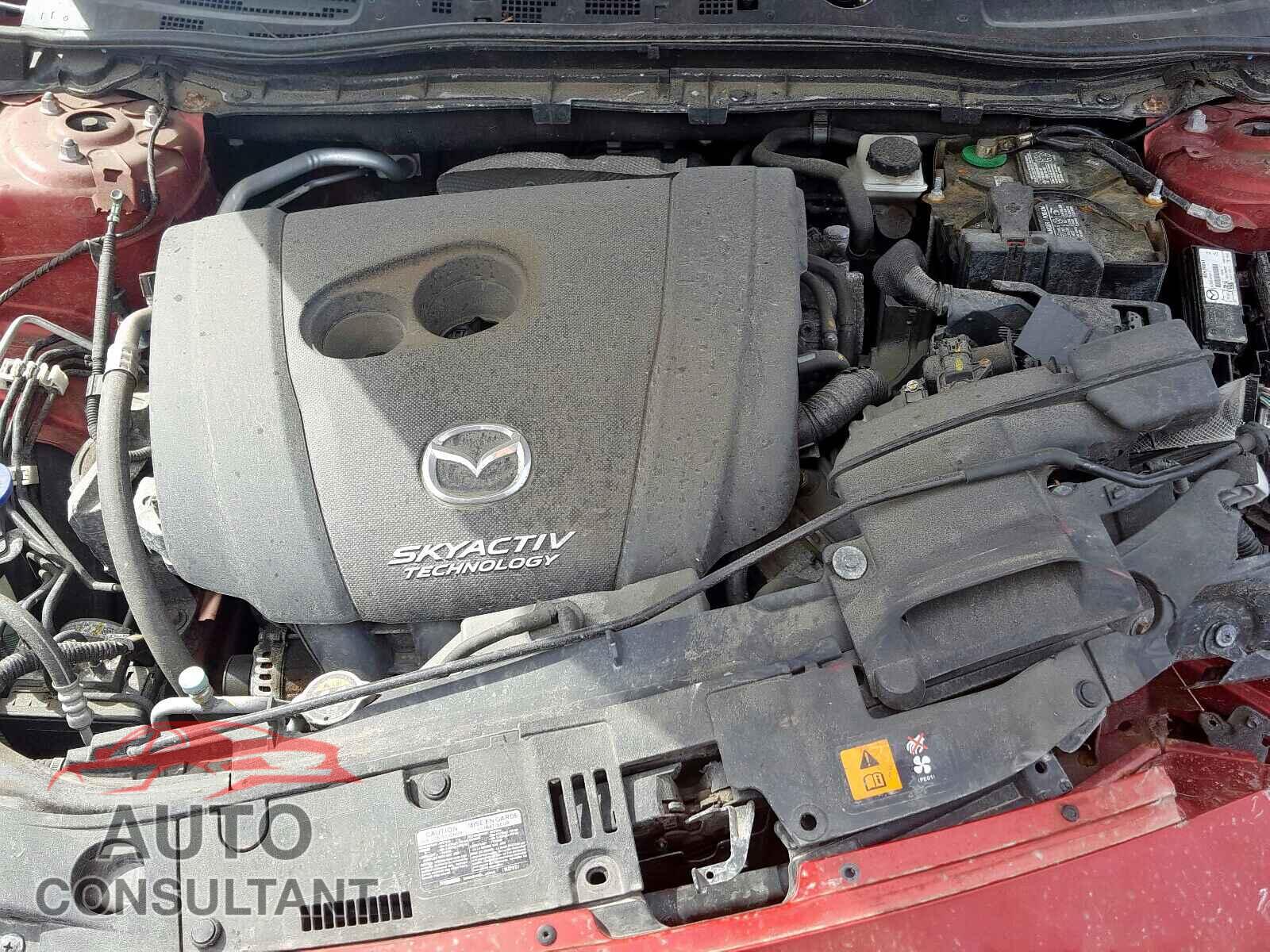 MAZDA 3 2015 - 3N1CP5BV5LL492839