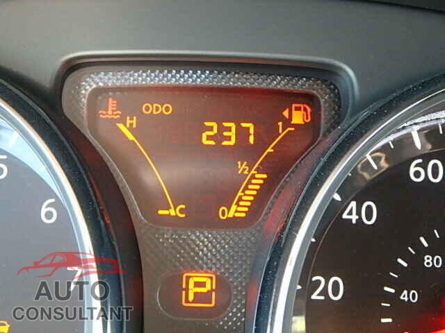 NISSAN VERSA 2015 - 2T3DFREV5HW664617