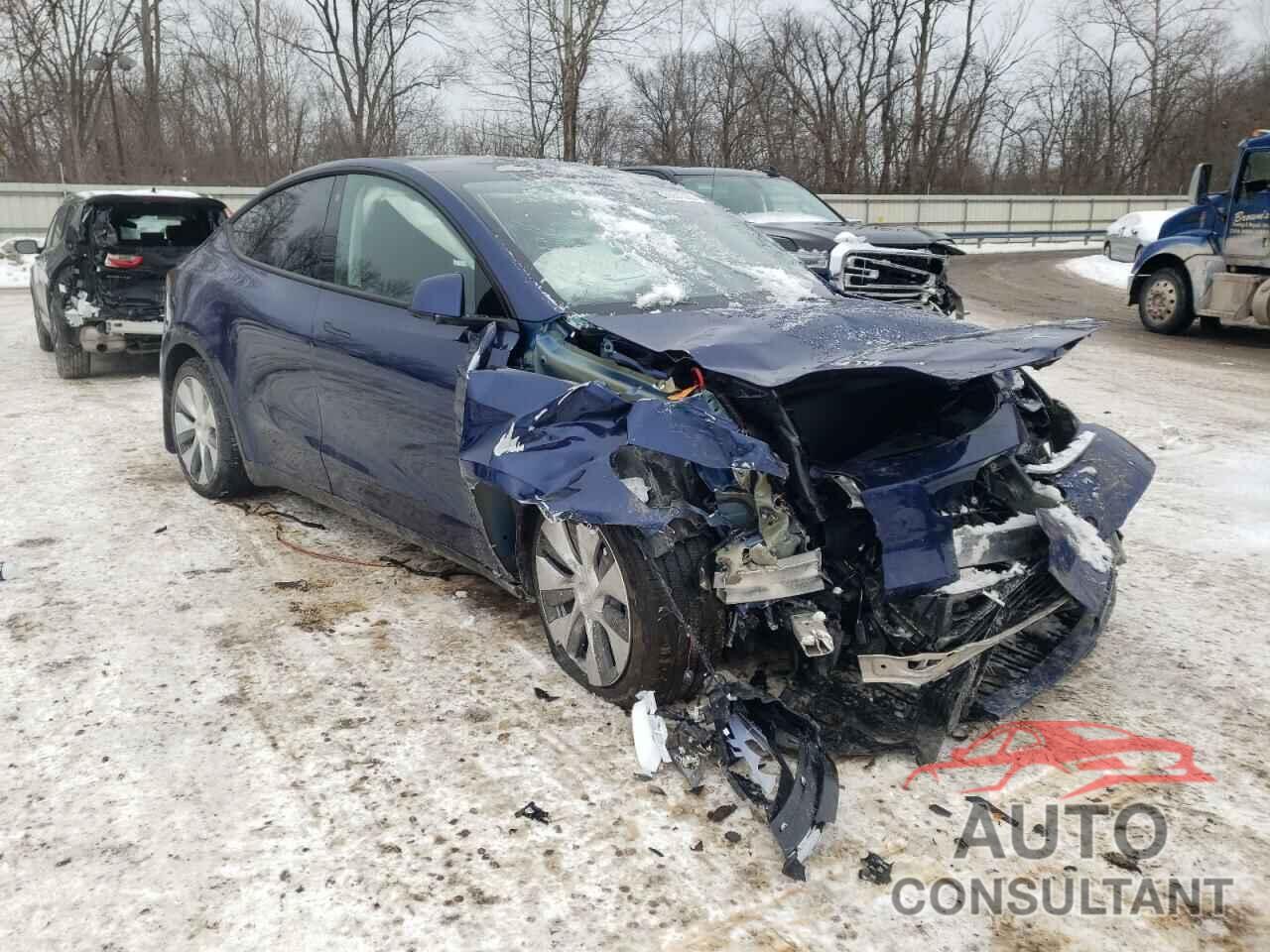 TESLA MODEL Y 2021 - 5YJYGDEE2MF122215