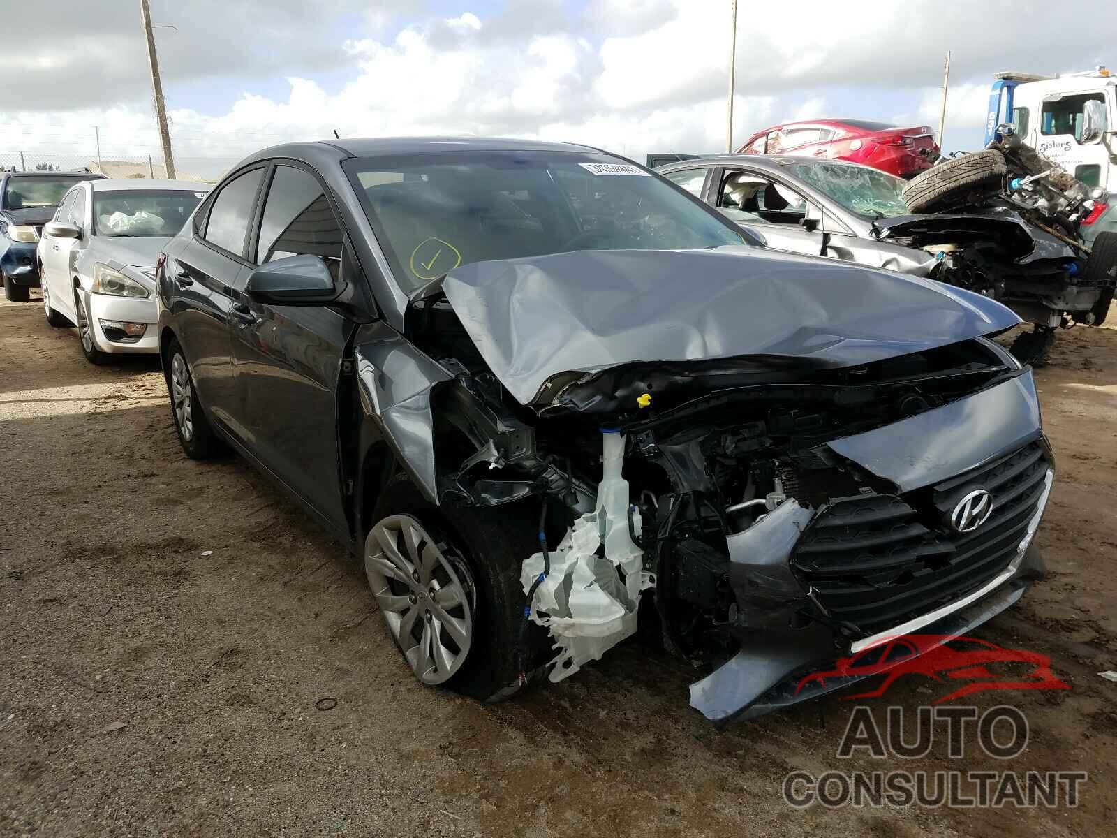 HYUNDAI ACCENT 2018 - 3KPC24A37JE022500