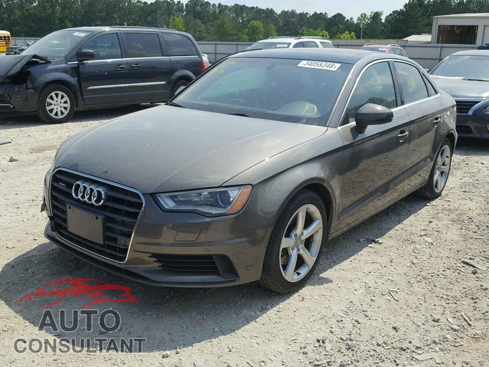 AUDI A3 2015 - WAUBFGFF7F1124472