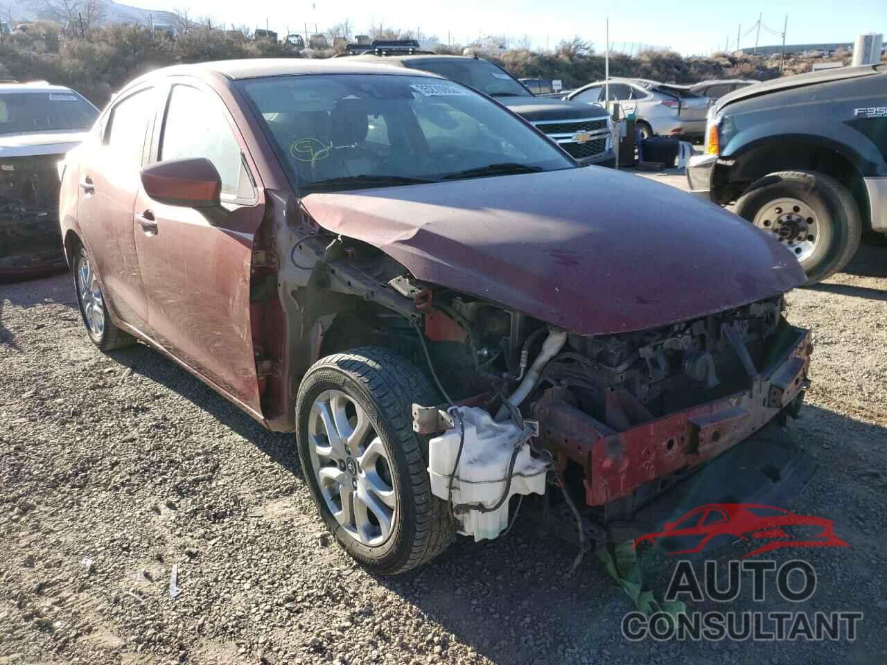 TOYOTA YARIS 2017 - 3MYDLBYV8HY153877