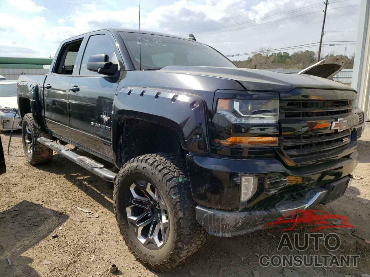 CHEVROLET SILVERADO 2018 - 3GCUKREC3JG100965