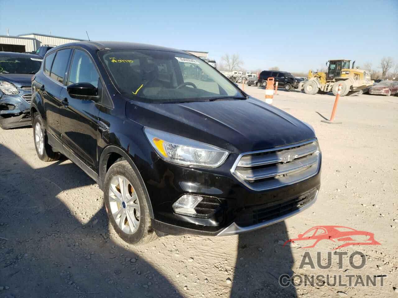 FORD ESCAPE 2019 - 1FMCU0GD7KUA39945