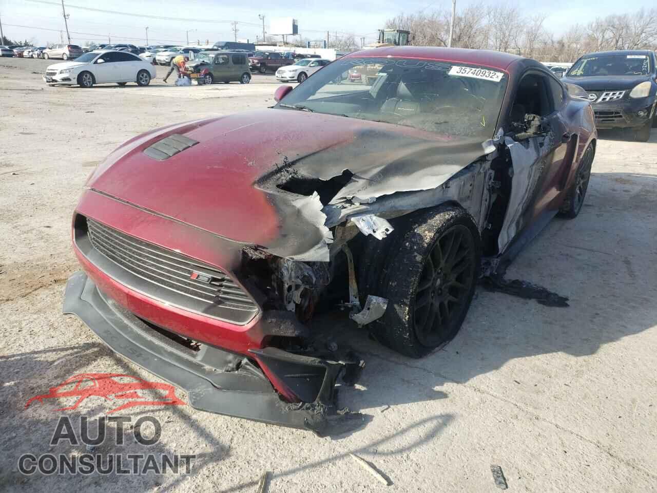 FORD MUSTANG 2019 - 1FA6P8CF9K5202903