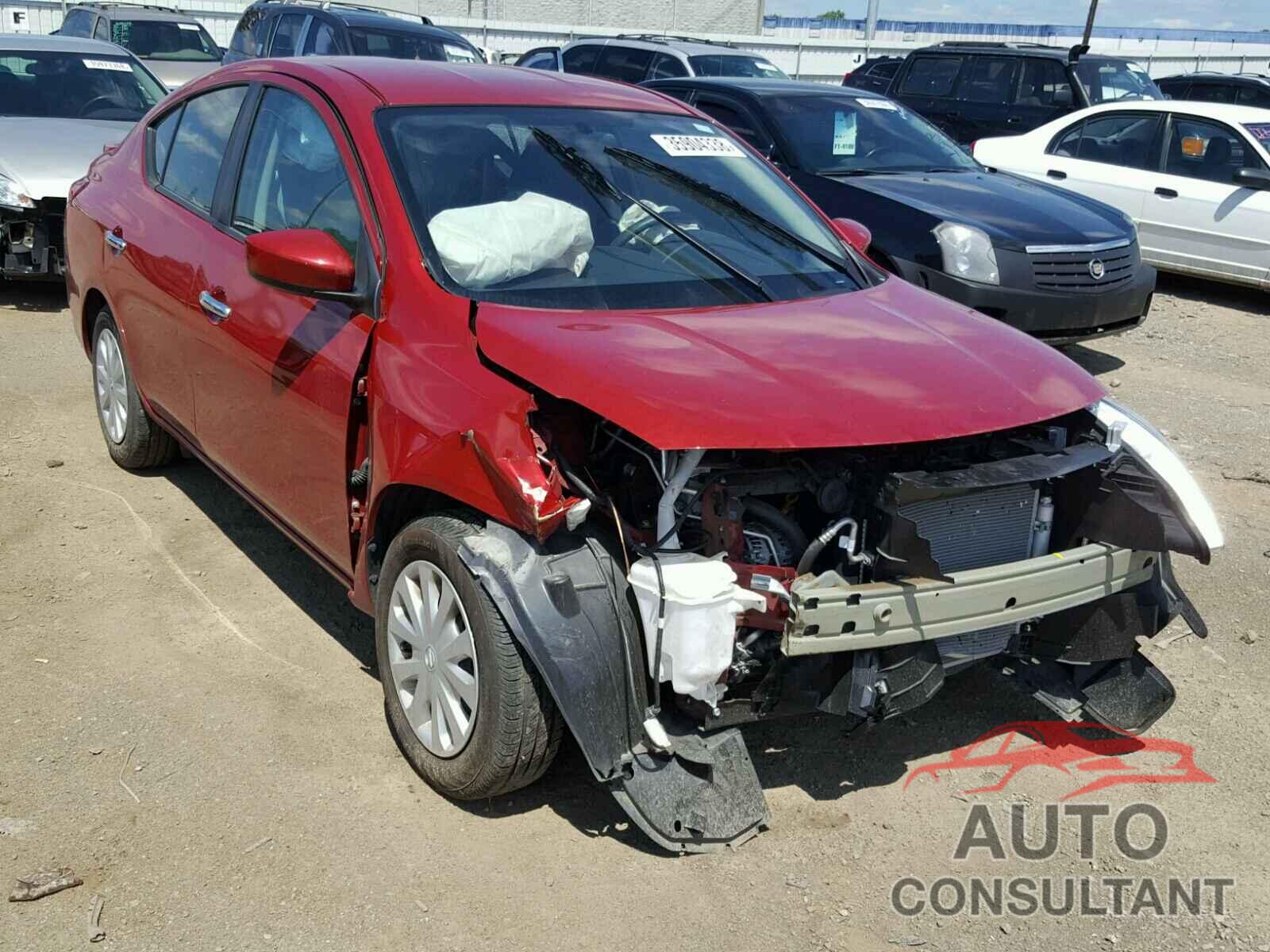 NISSAN VERSA 2015 - 3N1CN7APXFL852244
