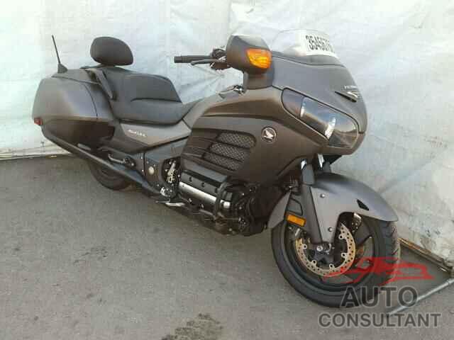 HONDA GL CYCLE 2015 - JH2SC6847FK200906