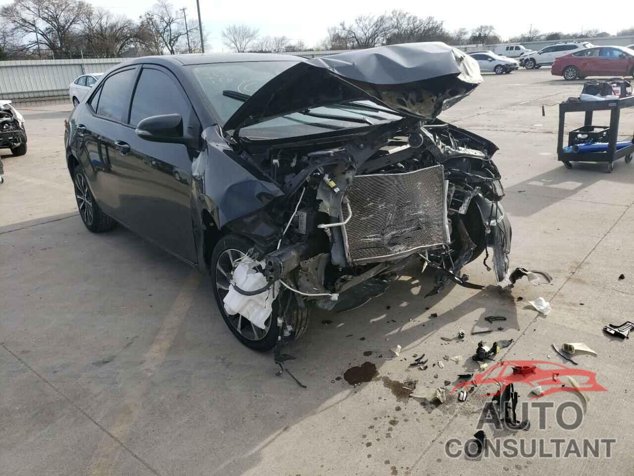 TOYOTA COROLLA 2017 - 2T1BURHEXHC827328