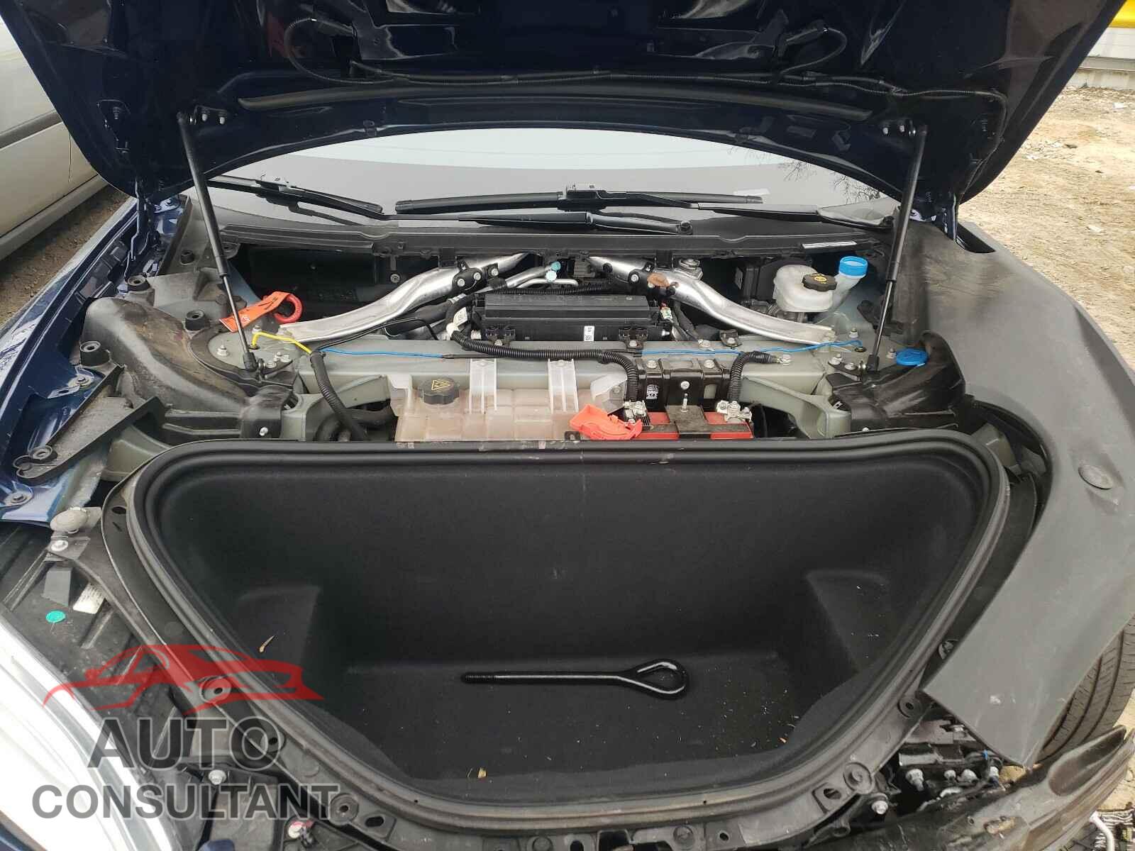 TESLA MODEL S 2018 - 5YJSA1E25JF247359