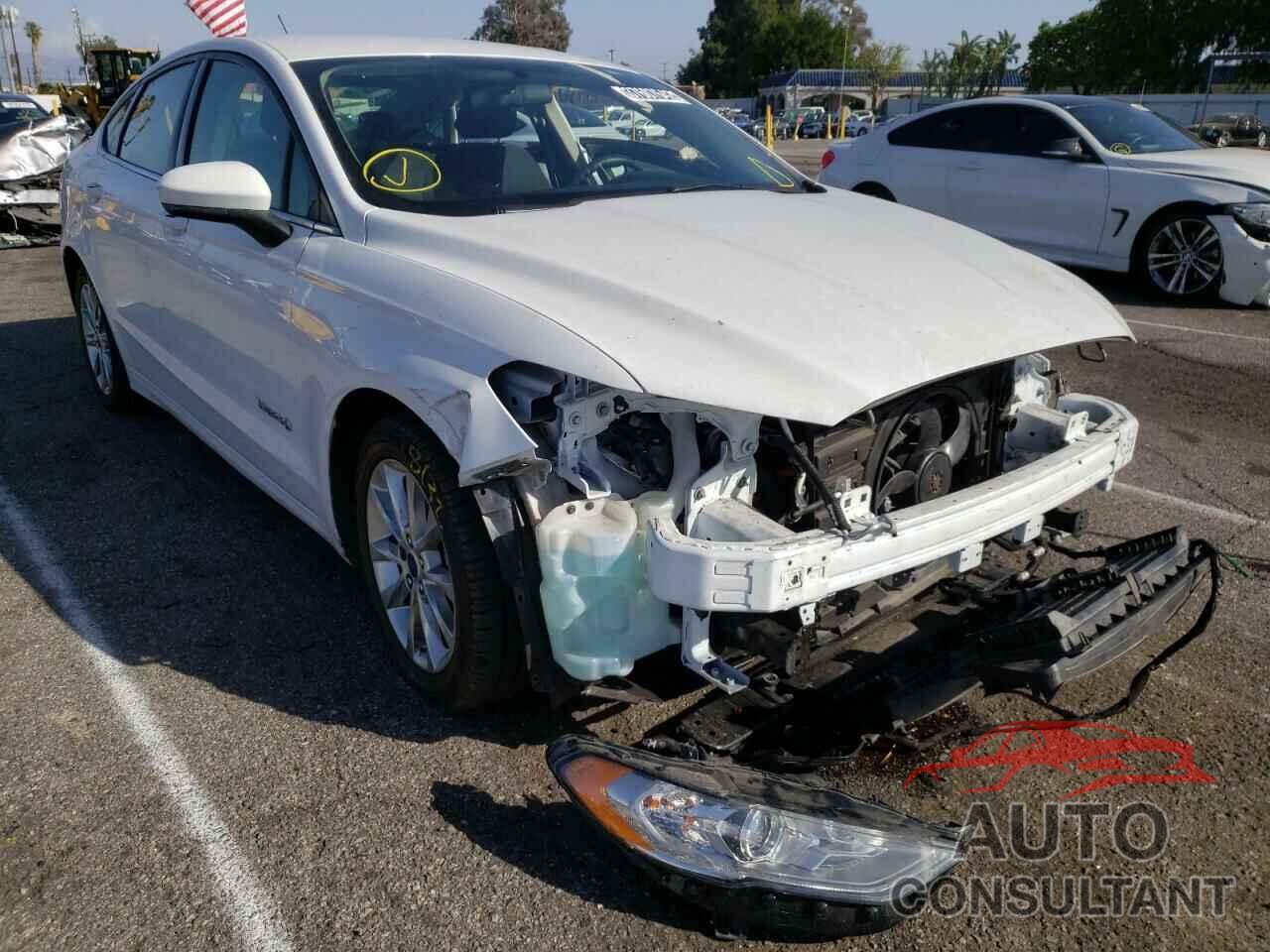 FORD FUSION 2017 - 3FA6P0LU5HR358054