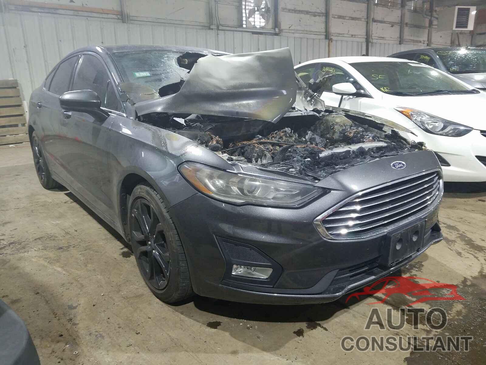 FORD FUSION 2019 - 3FA6P0HD5KR102528