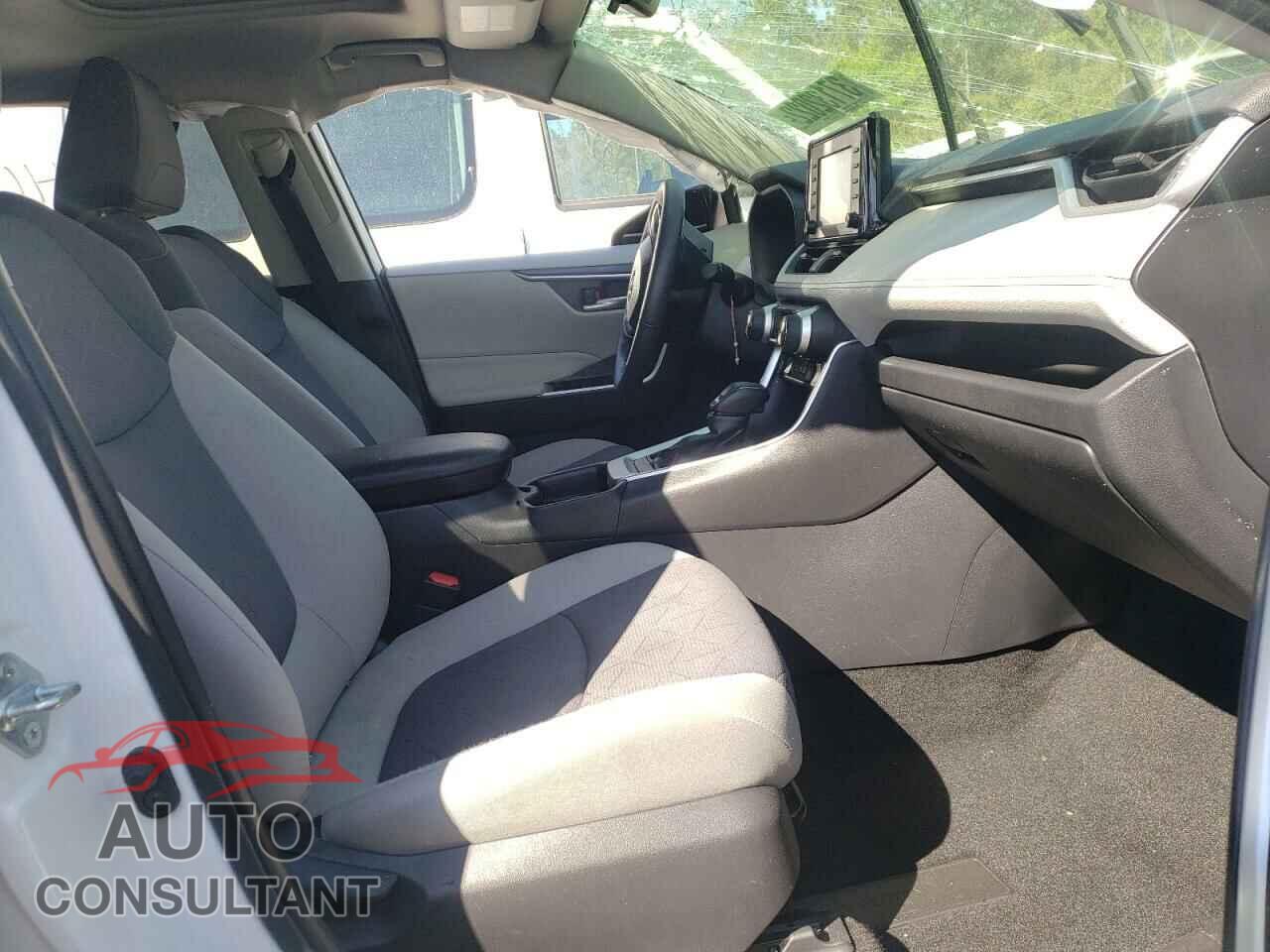 TOYOTA RAV4 2020 - JTMP1RFV8LD060320
