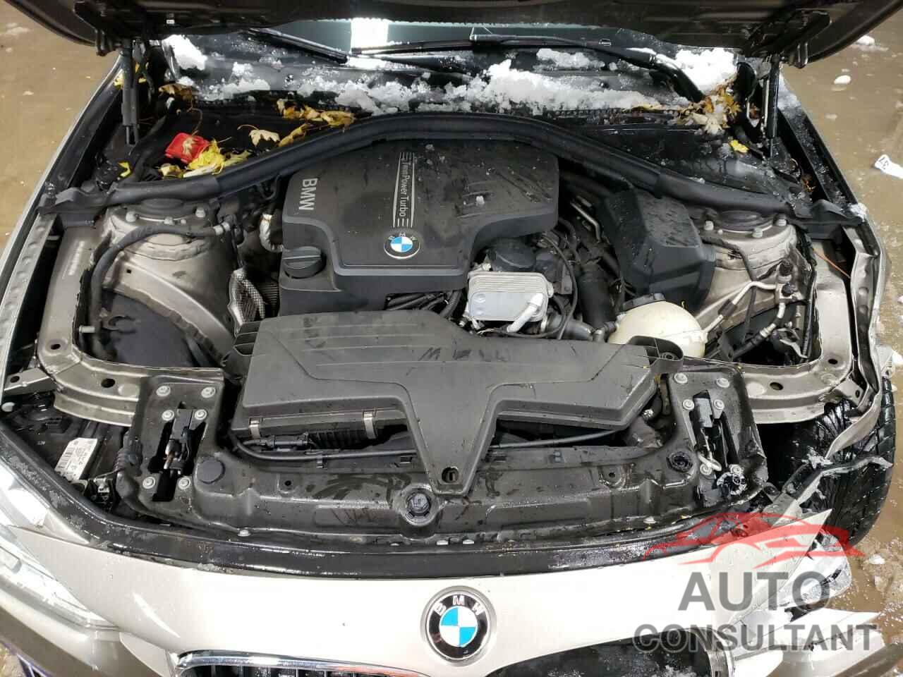 BMW 3 SERIES 2016 - WBA8E3G52GNT80752