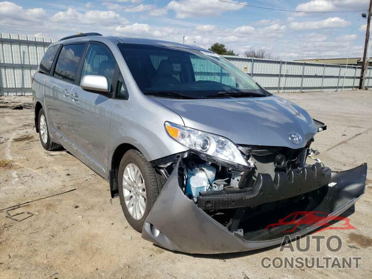 TOYOTA SIENNA 2017 - 5TDYZ3DCXHS864772