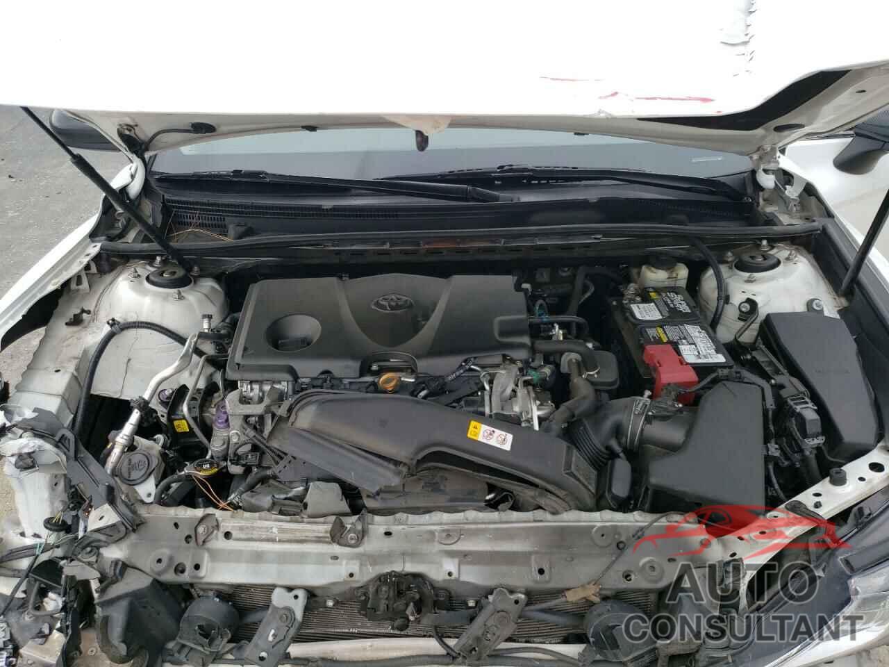 TOYOTA CAMRY 2018 - 4T1B11HK0JU603991