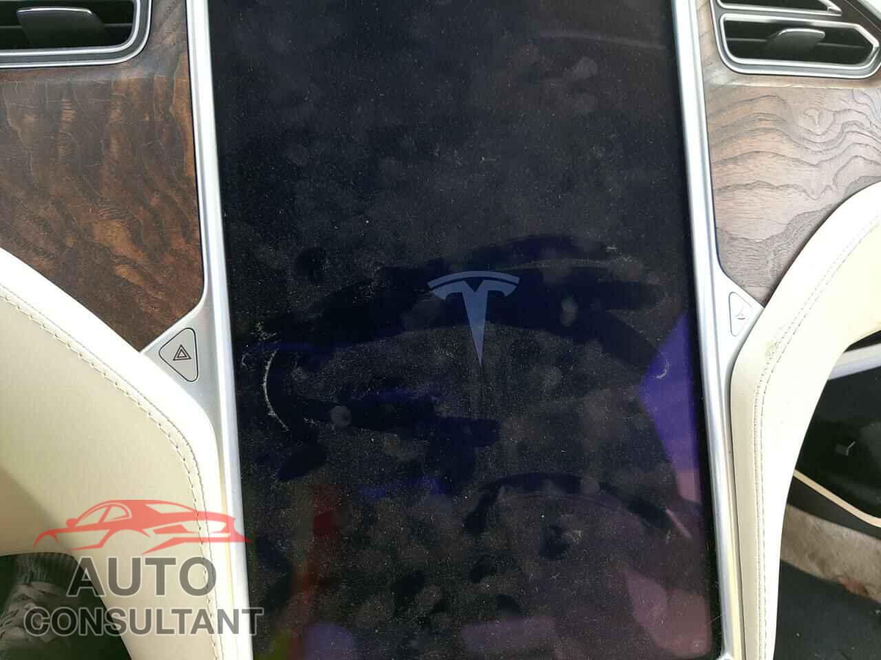 TESLA MODEL S 2017 - 5YJSA1E10HF231247
