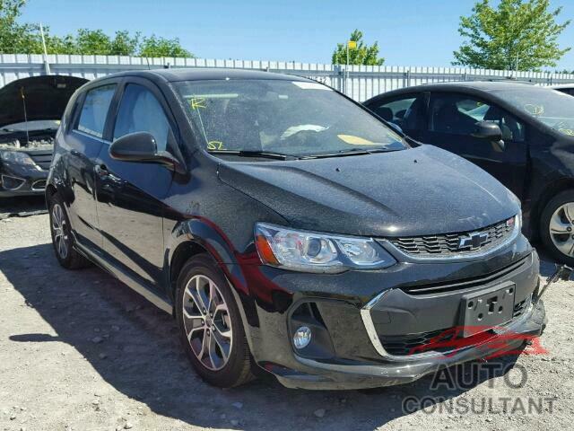 CHEVROLET SONIC 2018 - 1G1JD6SB2J4117978