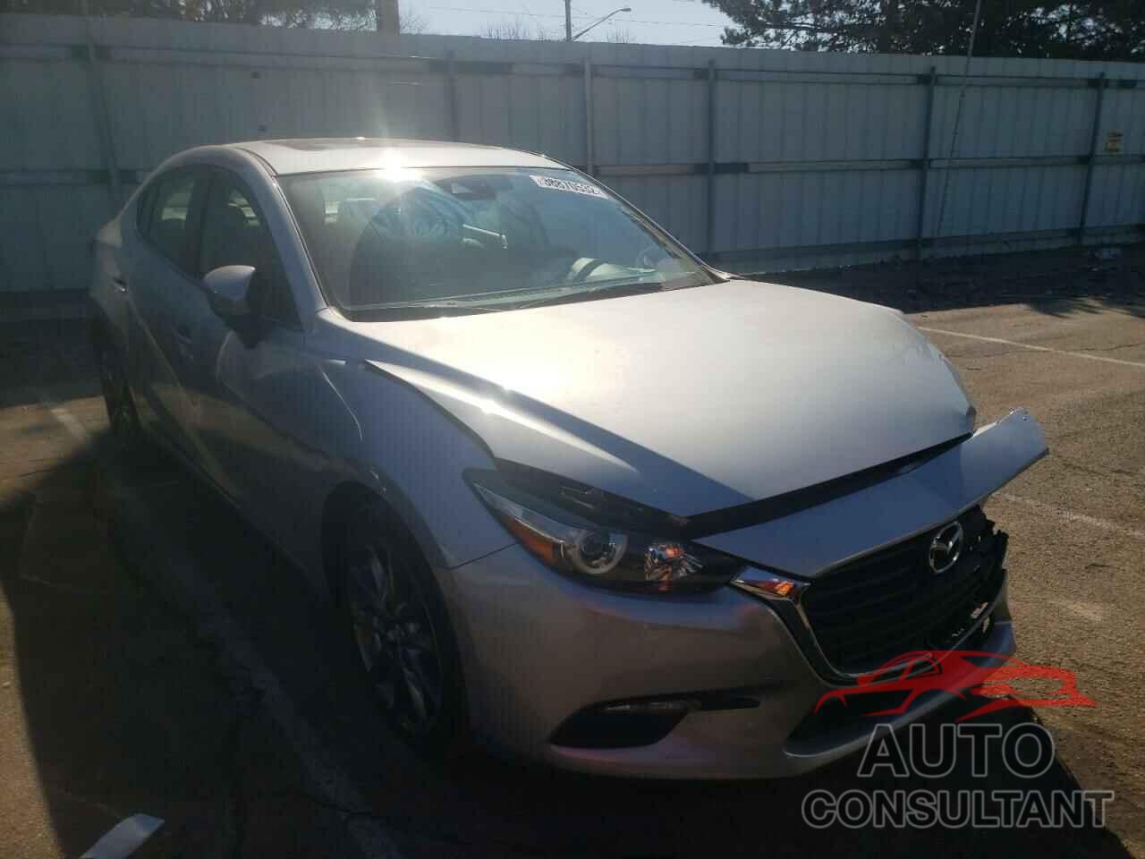 MAZDA 3 2018 - 3MZBN1V38JM217598