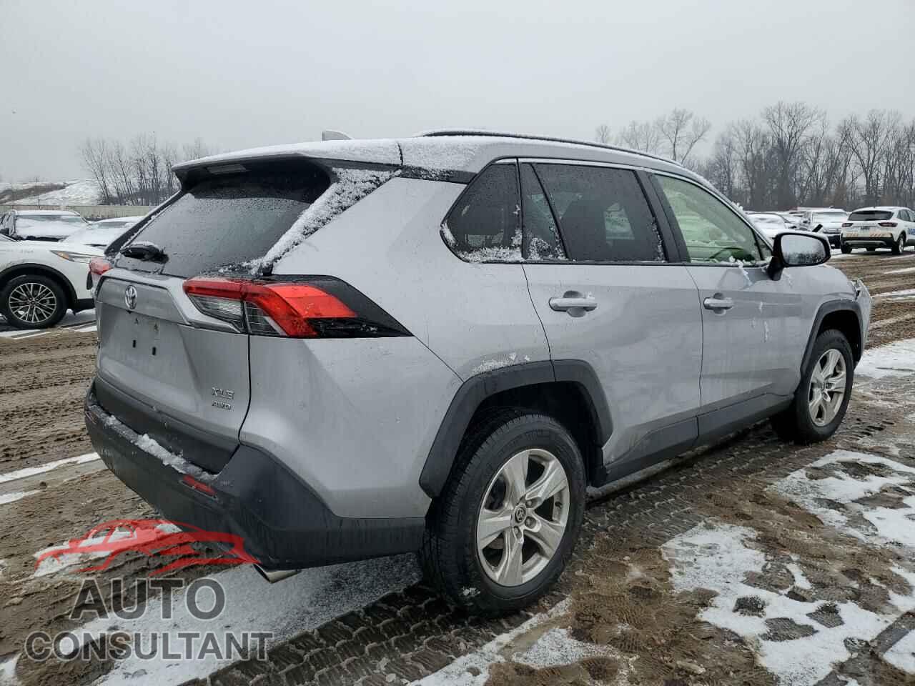 TOYOTA RAV4 2021 - JTMP1RFV8MD078415
