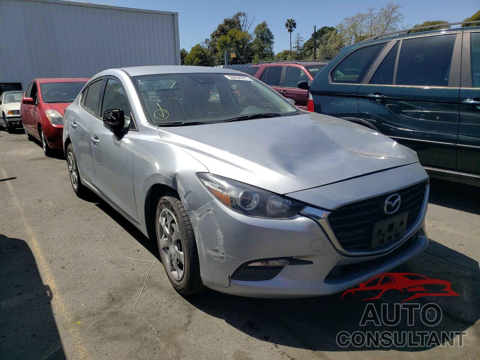 MAZDA 3 2018 - 3MZBN1U77JM199812