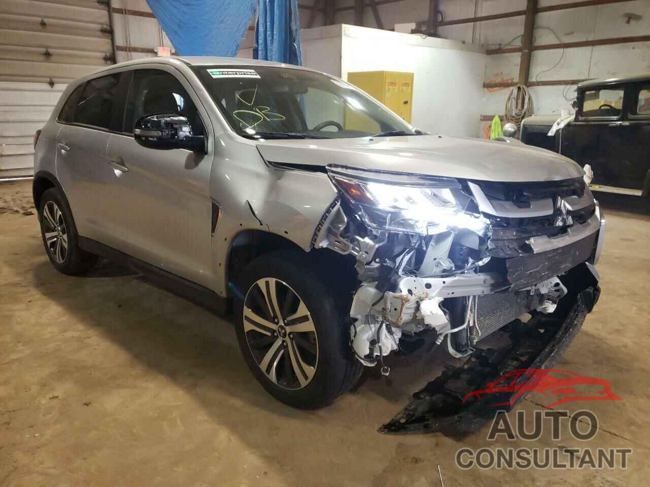 MITSUBISHI OUTLANDER 2021 - JA4ARUAU4MU011160
