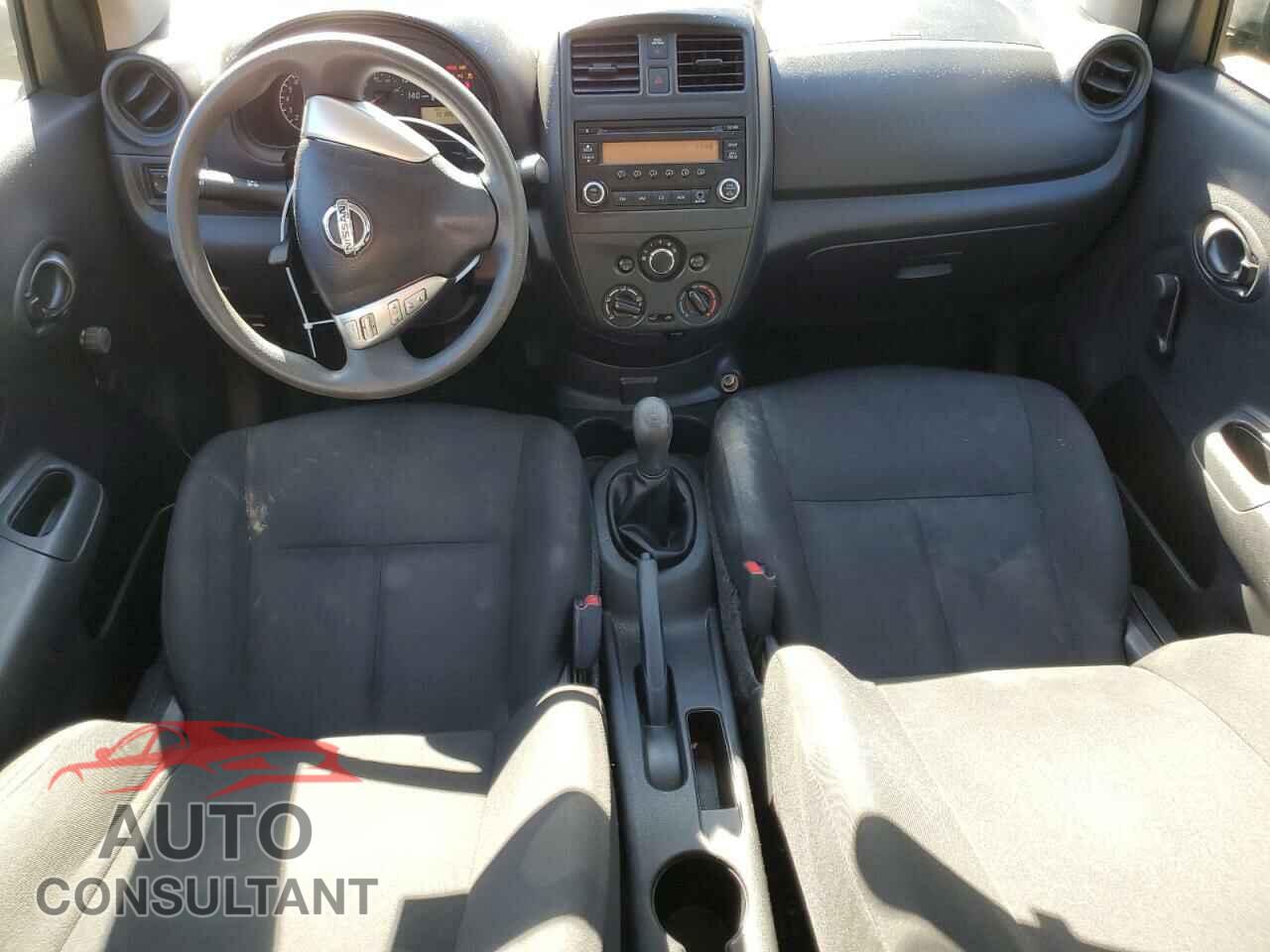 NISSAN VERSA 2017 - 3N1CN7AP3HL894063