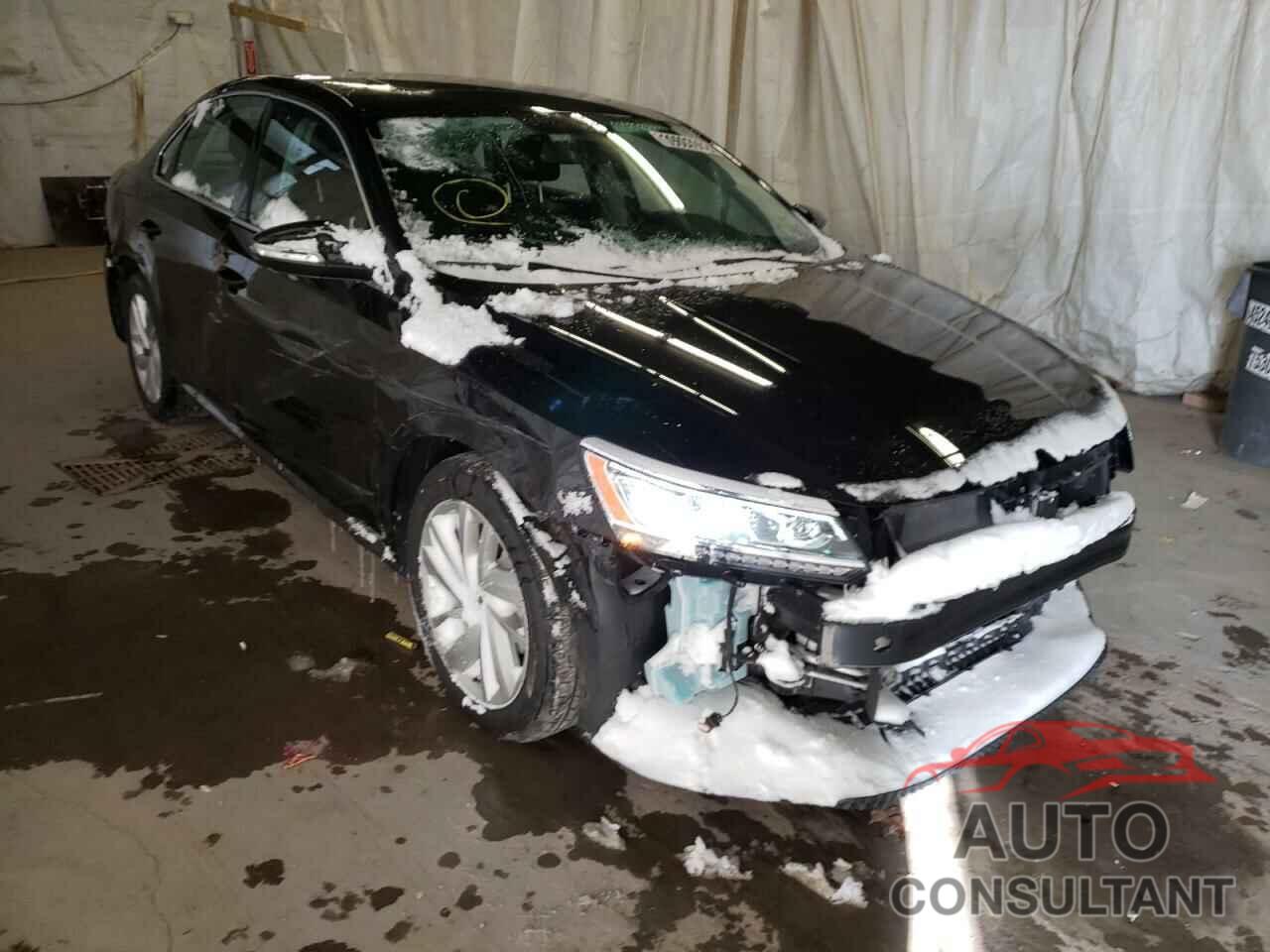 VOLKSWAGEN PASSAT 2018 - 1VWBA7A33JC045339