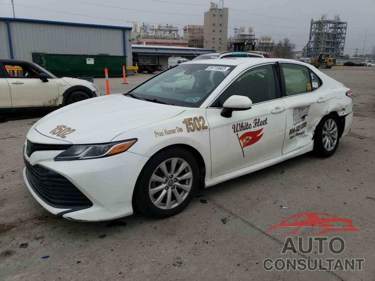 TOYOTA CAMRY 2018 - JTNB11HK2J3045938